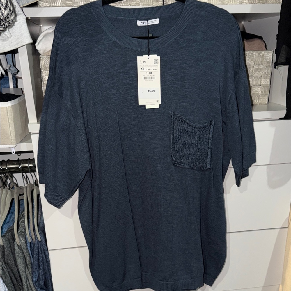 Zara Men's Deep Blue Short Sleeve Tee